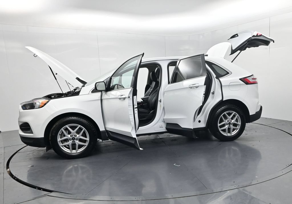 Used 2024 Ford Edge SEL AWD/4WD image 54