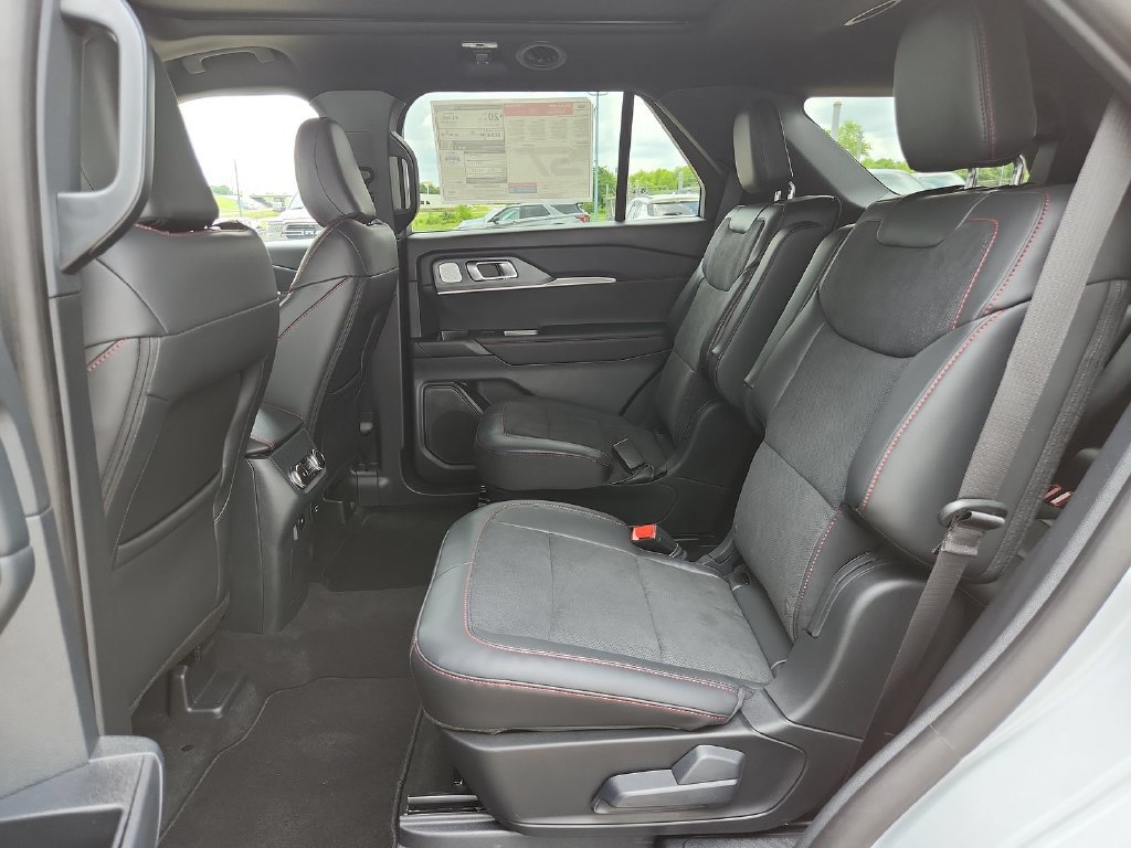 New 2026 Ford Explorer ST w/ Sun And Sound Package AWD/4WD image 15