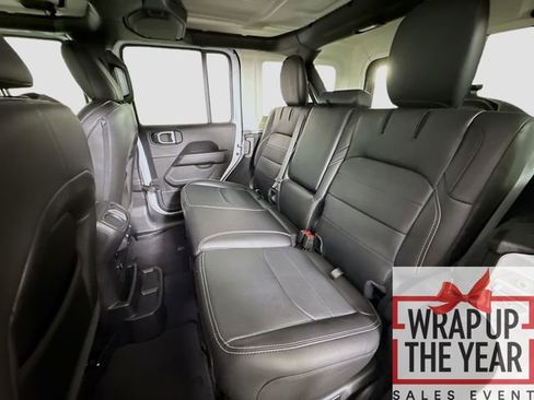 Used 2023 Jeep Wrangler Unlimited Sahara w/ Cold Weather Group image 23