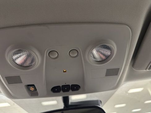 Used 2017 GMC Acadia Limited SLT image 38