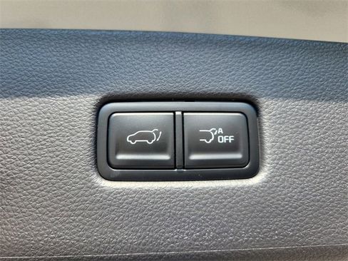 New 2026 Kia Carnival EX image 10