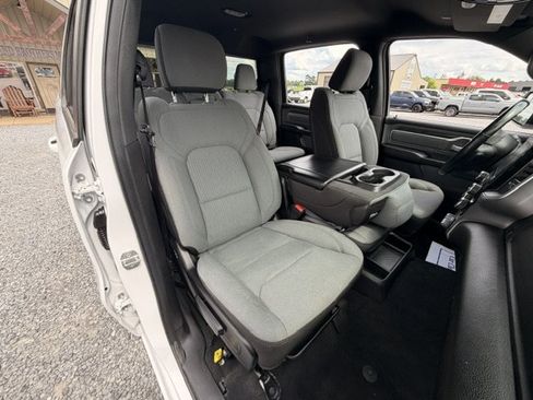 Used 2022 RAM 1500 Big Horn AWD/4WD image 8