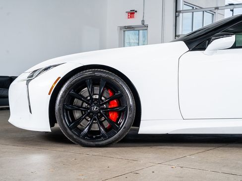 Used 2018 Lexus LC 500 Coupe w/ Performance Package image 9