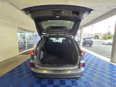 Used 2023 Ford Escape ST-Line w/ Tech Pack #1 image 7