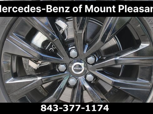 Used 2025 Volvo XC60 B5 Plus w/ Protection Package Premier image 16