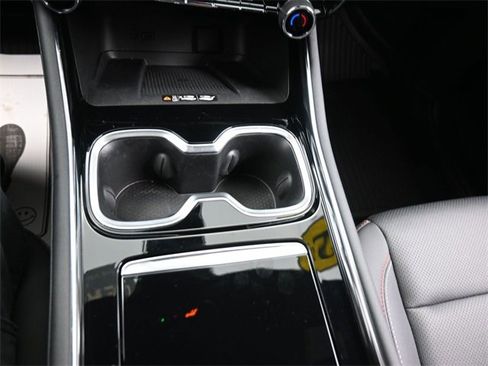 Certified 2024 Chevrolet Traverse Z71 w/ Enhanced Driving Package image 5