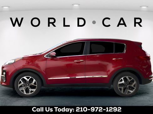 Used 2021 Kia Sportage EX FWD image 11