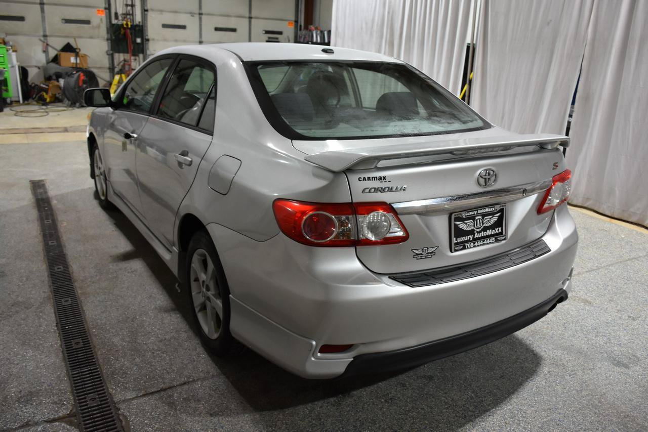 Used 2012 Toyota Corolla S FWD image 4