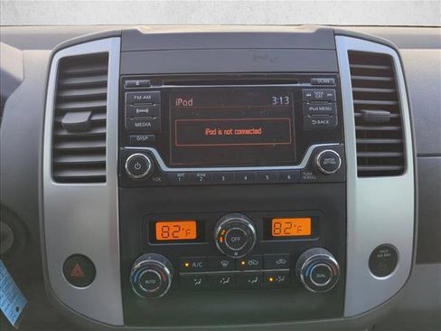 Used 2018 Nissan Frontier SV w/ Value Truck Package image 9