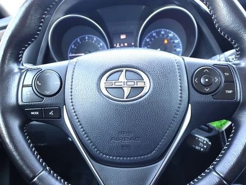 Used 2016 Scion iM FWD image 29