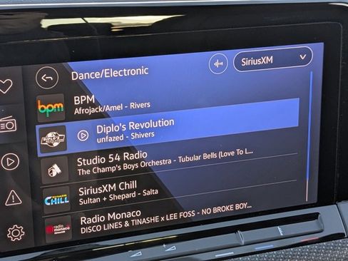 Used 2024 Volkswagen Golf R image 14