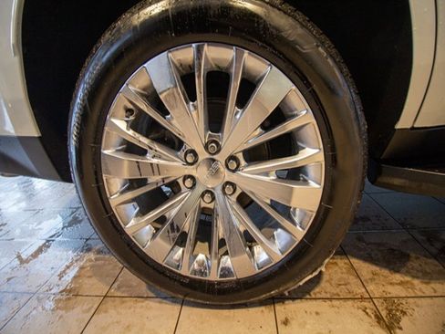 Used 2021 GMC Yukon SLT w/ SLT Luxury Plus Package image 27