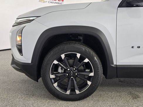 New 2026 Chevrolet Equinox RS w/ Safety and Technology Package FWD image 8