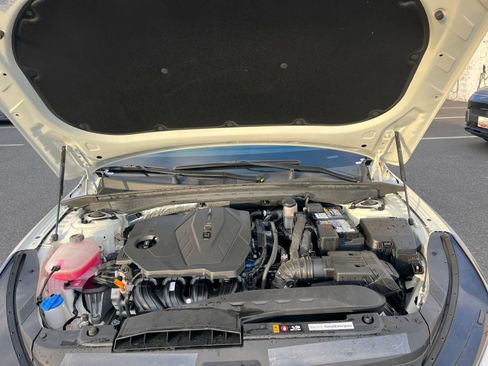 Used 2025 Kia K5 LXS image 32