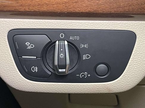 Used 2023 Audi Q5 2.0T Premium Plus w/ Premium Plus Package AWD/4WD image 38