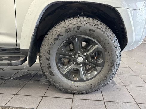 Certified 2024 Toyota 4Runner SR5 Premium AWD/4WD image 53