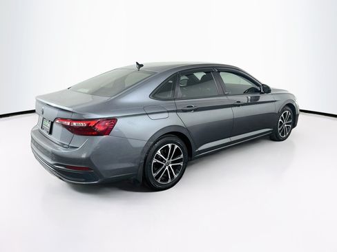 Used 2024 Volkswagen Jetta Sport FWD image 9
