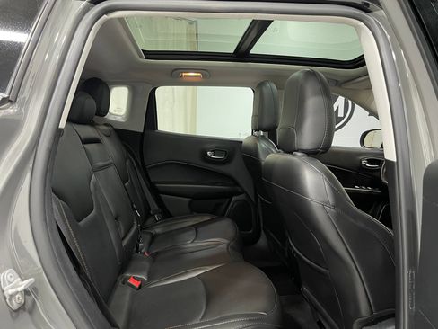 Used 2019 Jeep Compass Limited w/ Safety & Security Group AWD/4WD image 30