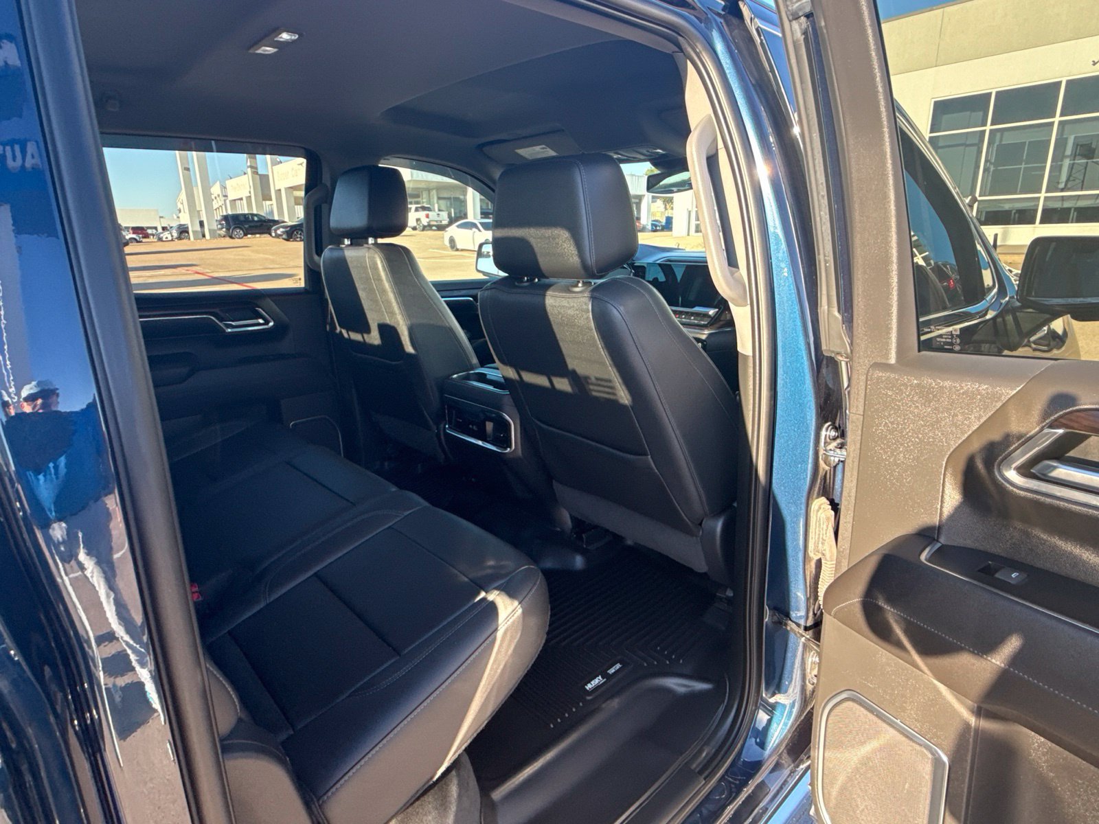 Used 2023 GMC Sierra 1500 SLT AWD/4WD image 21
