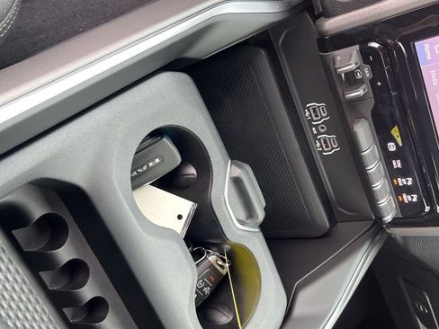 New 2026 RAM 2500 Big Horn AWD/4WD image 11