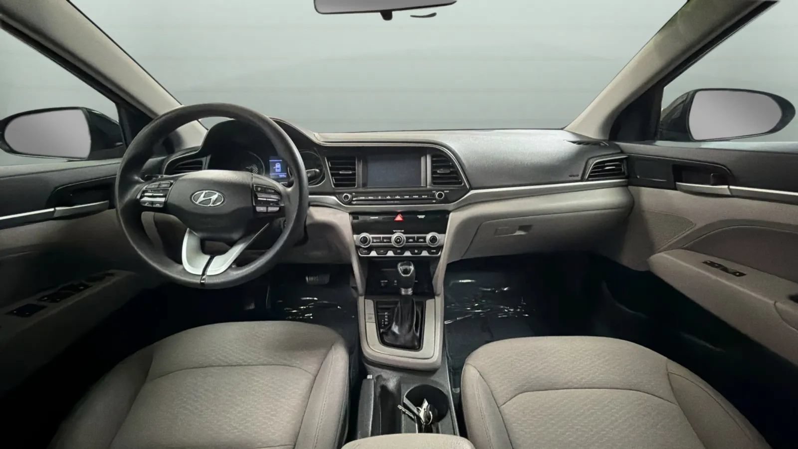 Used 2020 Hyundai Elantra SEL FWD image 9