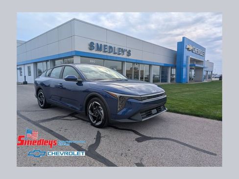 Used 2025 Kia K4 EX FWD image 1