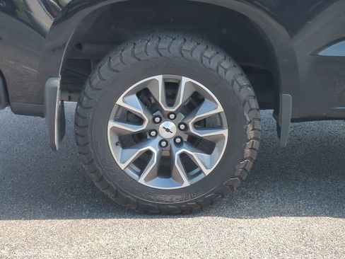 Used 2022 Chevrolet Silverado 1500 RST image 14