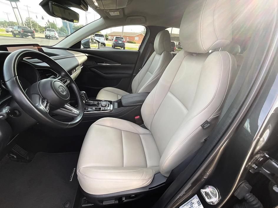 Used 2023 MAZDA CX-30 AWD 2.5 S w/ Preferred Package image 4
