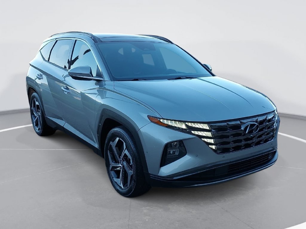 Used 2022 Hyundai Tucson Limited w/ Cargo Package FWD image 3