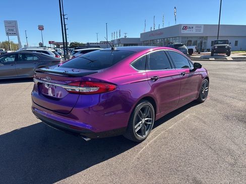 Used 2018 Ford Fusion SE w/ Equipment Group 201A image 5
