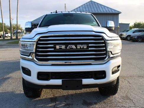 Used 2023 RAM 3500 Limited image 2