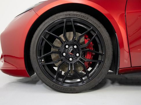 Used 2024 Chevrolet Corvette Z06 image 10