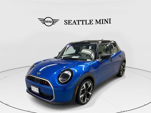 Certified 2025 MINI Cooper S image 1