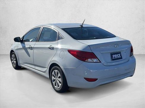 Used 2017 Hyundai Accent SE image 7