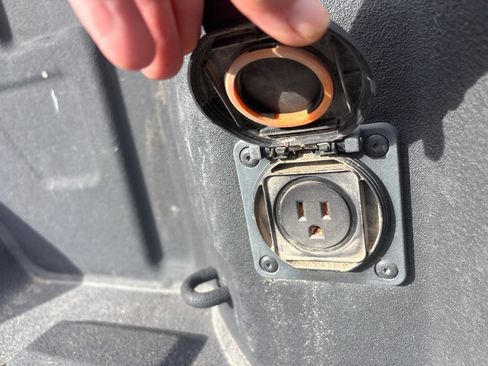 Used 2020 GMC Sierra 1500 4x4 Crew Cab image 6