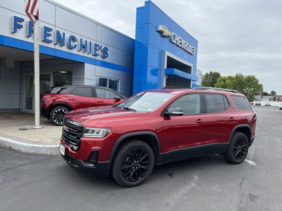 Used 2023 GMC Acadia SLE w/ Driver Convenience Package