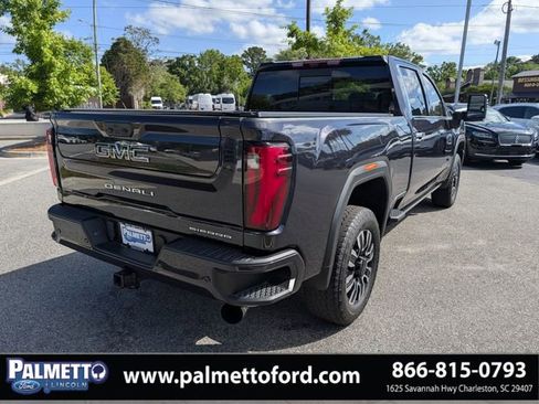 Used 2024 GMC Sierra 2500 Denali Ultimate AWD/4WD image 4