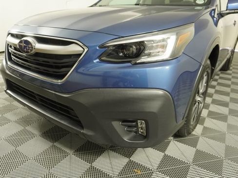 Used 2020 Subaru Outback Premium AWD/4WD image 11