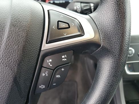 Used 2020 Ford Fusion SE image 22