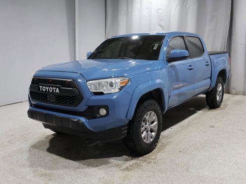 Used 2019 Toyota Tacoma SR5 image 6