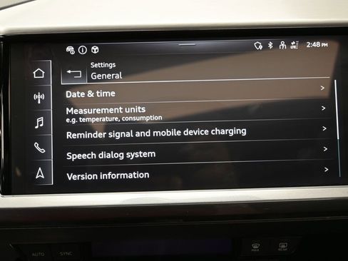 Used 2023 Audi Q4 e-tron Premium Plus w/ Premium Plus image 32