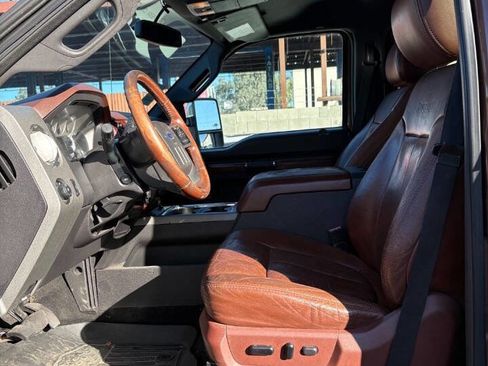 Used 2012 Ford F250 King Ranch w/ King Ranch w/Chrome Pkg image 21
