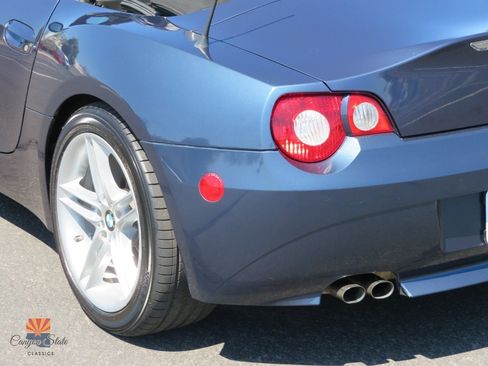 Used 2005 BMW Z4 2.5i RWD image 17