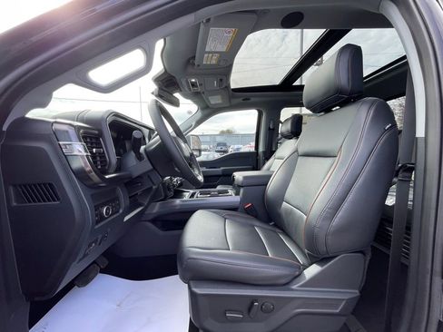 New 2026 Ford F250 Lariat w/ Black Appearance Package image 16