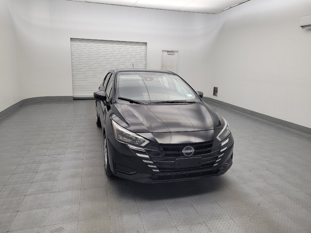 Used 2025 Nissan Versa S w/ Trunk Package FWD image 14