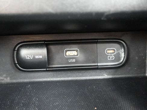 Used 2024 Kia Seltos EX AWD/4WD image 18