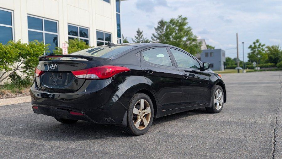 Used 2013 Hyundai Elantra GLS w/ Preferred Pkg FWD image 5