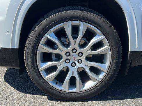 Used 2024 GMC Acadia Denali w/ Super Cruise Package AWD/4WD image 10