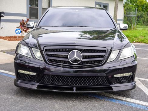 Used 2010 Mercedes-Benz E 63 AMG Sedan image 2