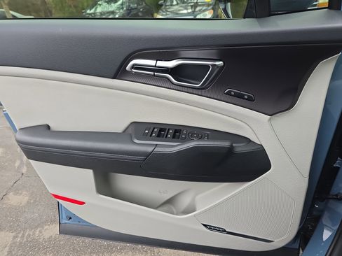 Used 2026 Kia Sportage SX Prestige image 27